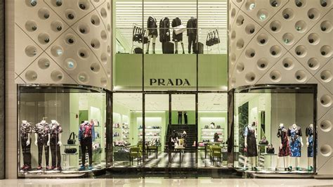 prada store near me location